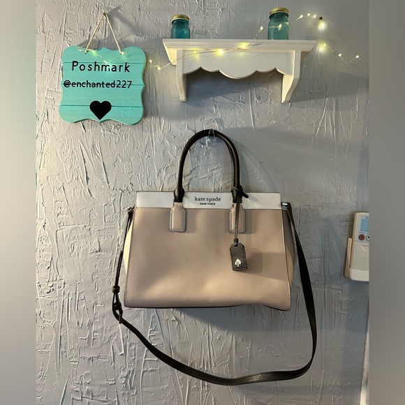 kate spade Handbags - NWOT Kate Spade structured handbag crossbody